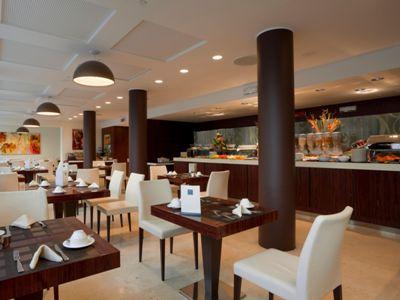 Crowne Plaza By Ihg