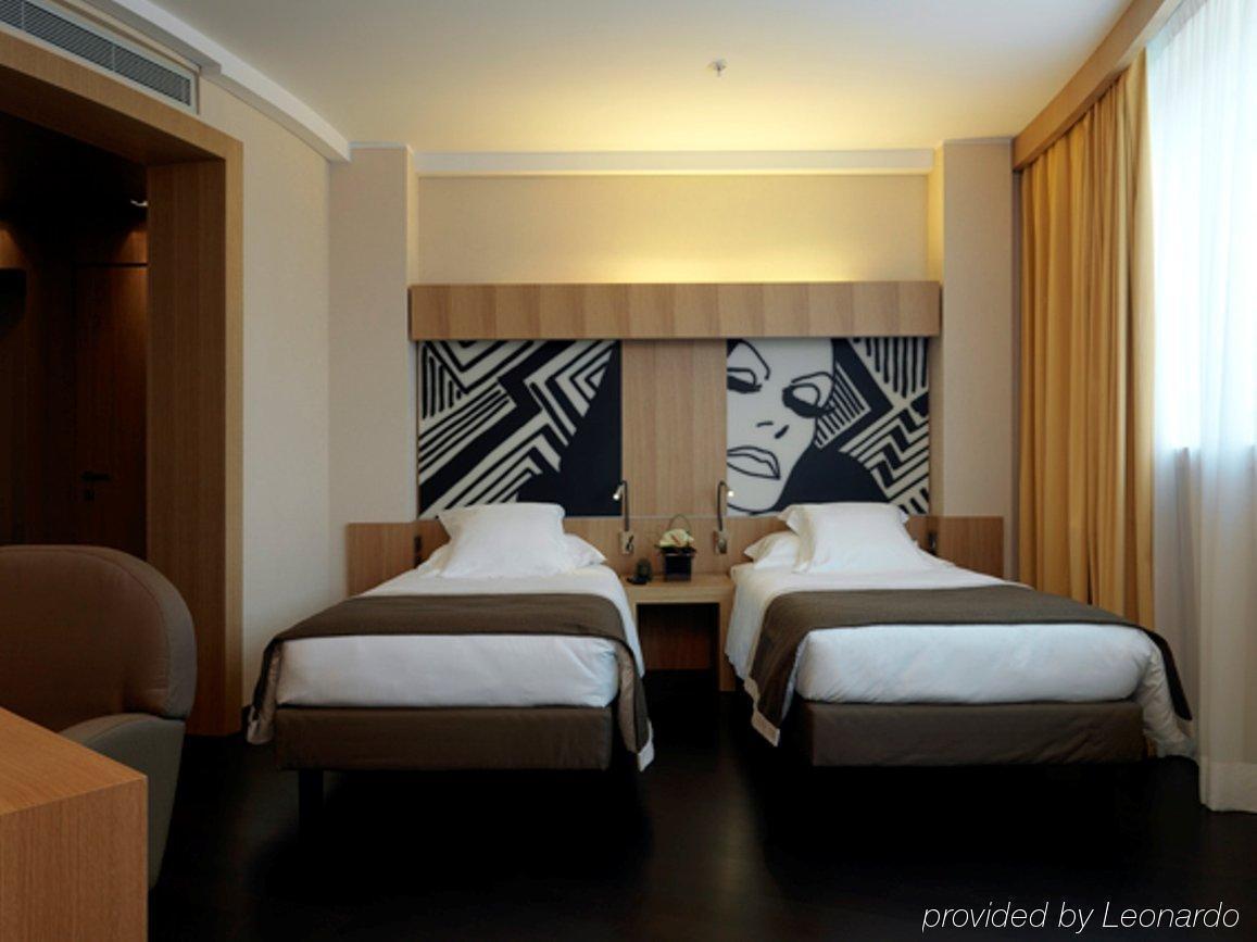 Crowne Plaza By Ihg 4* Milão
